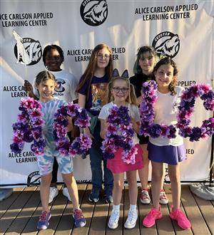 photo of alice carlson alc students participating in 30th anniversary festivities