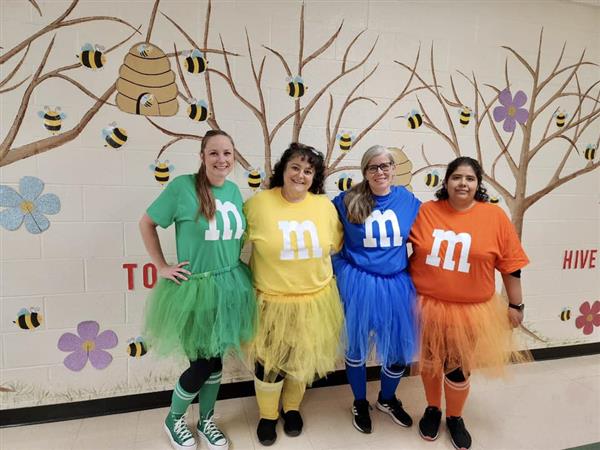 M&M