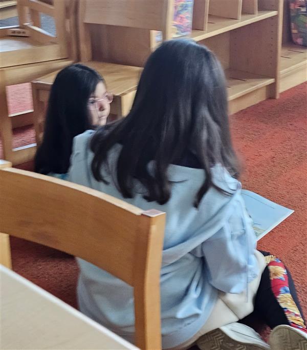 5th Grade Reading to Kinder